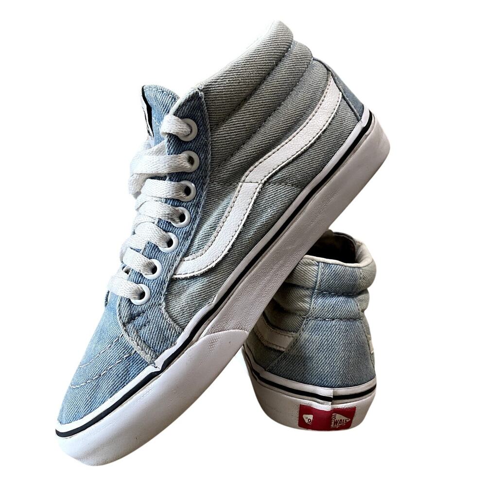 VANS Sk8-Hi Light Wash Denim Sneakers Womens 6 Blue High Tops